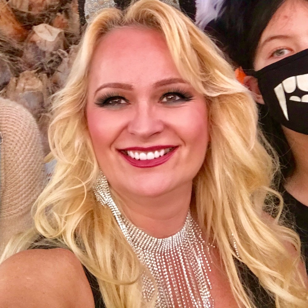 Meet your Posher, Iveta